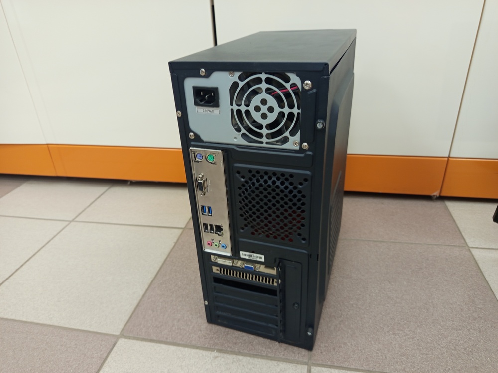 Системный блок 3Q; Core i5-4460, GeForce GT 240, 8 Гб, Нет, 500 Гб