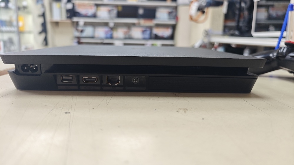 Игровая приставка PlayStation 4 Slim 500GB