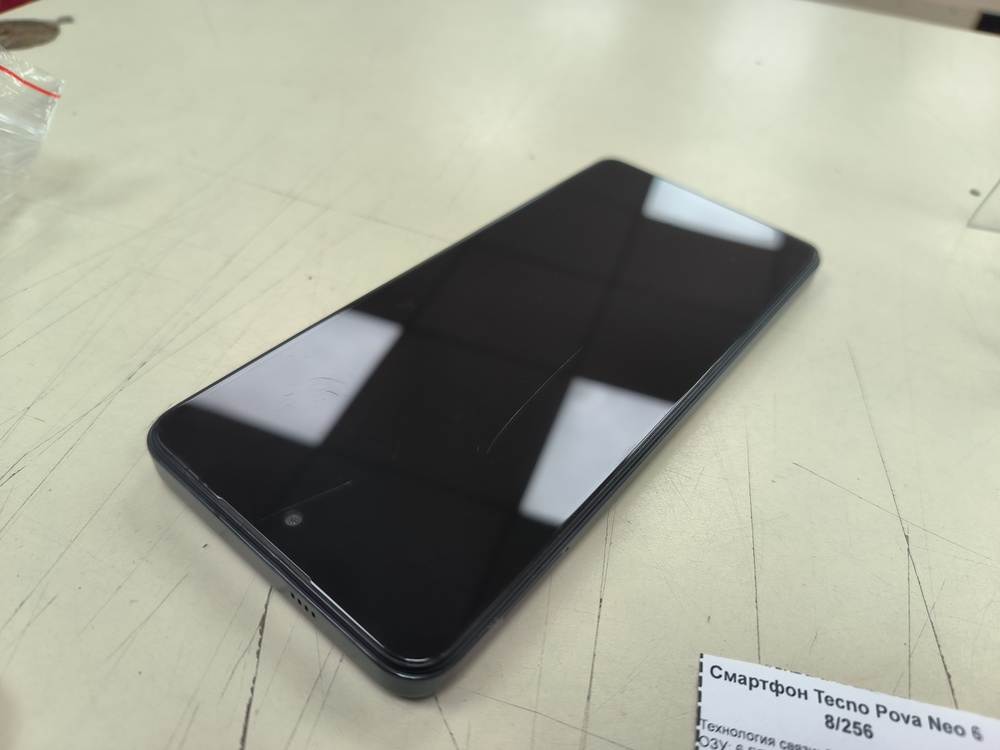 Смартфон Tecno Pova Neo 6 8/256