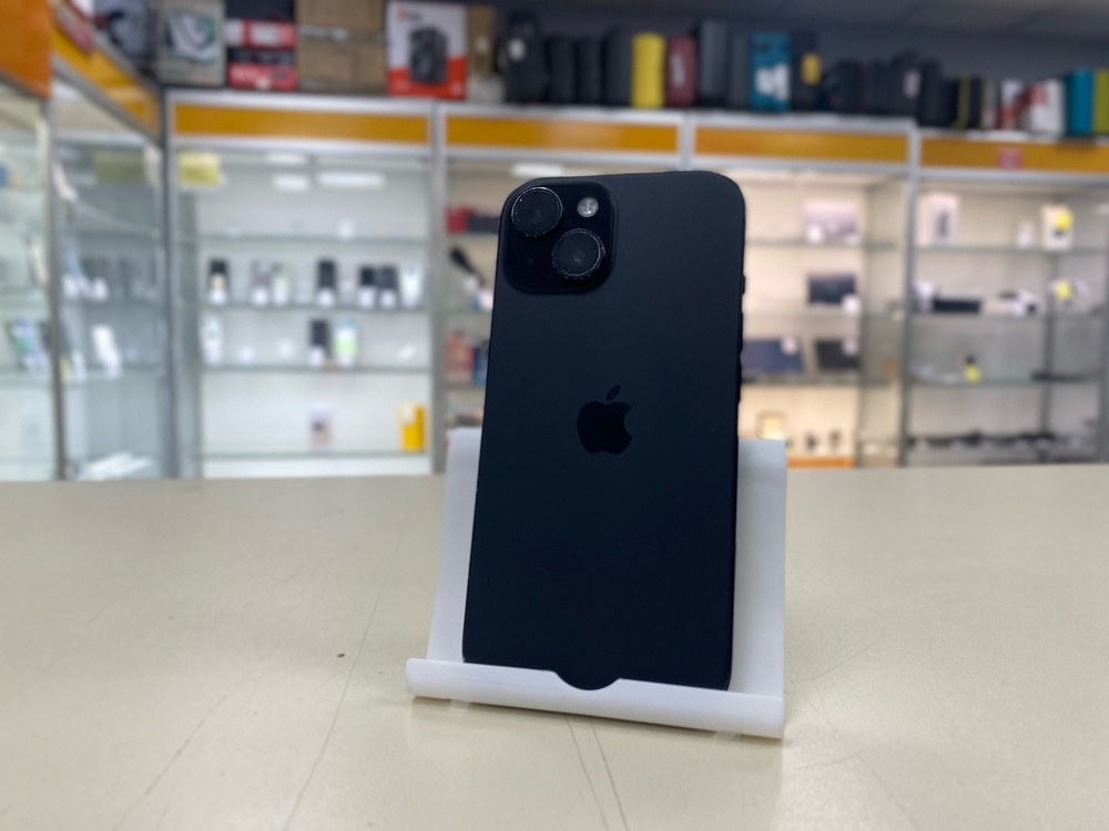 Смартфон Apple Iphone 15 128Gb