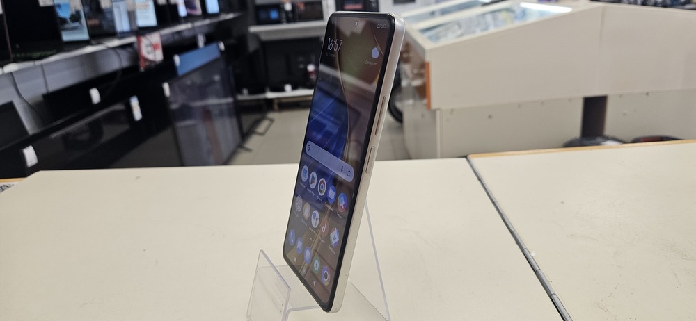 Смартфон Xiaomi Poco F4 8/256
