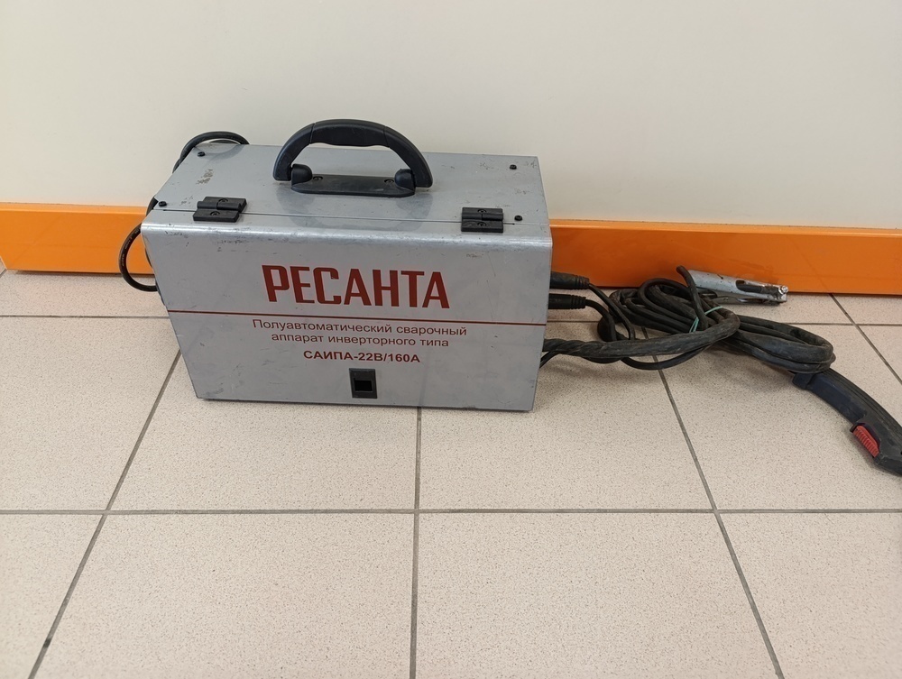Сварочный аппарат Ресанта САИПА 22В/160А
