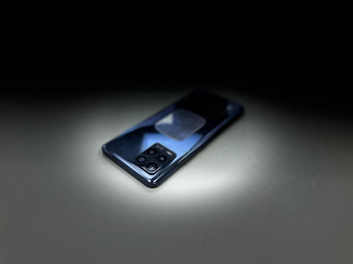 Смартфон Realme 8 6/128