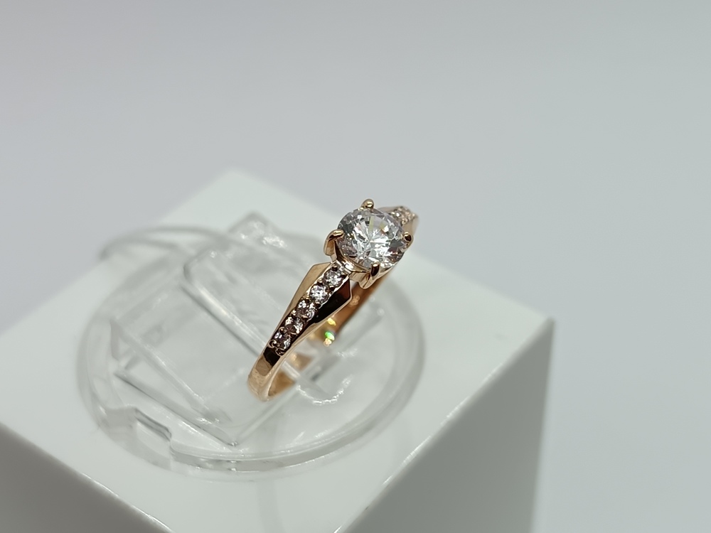 КОЛКМИ585 КОЛЬЦО С КАМНЯМИ (Au 585)