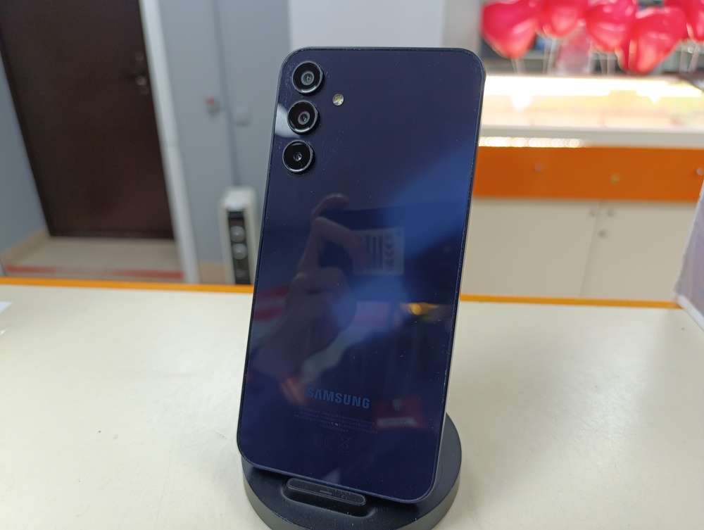 Смартфон Samsung Galaxy A15 4/128