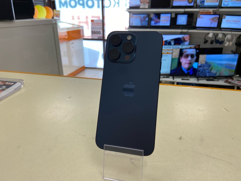 Смартфон Apple iPhone 15 Pro Max 256Gb
