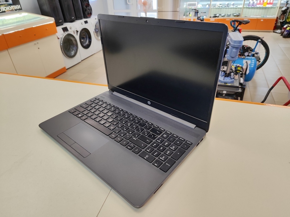 Ноутбук HP; Gold 3150, AMD Radeon 620, 4 Гб, 240 Гб, Нет
