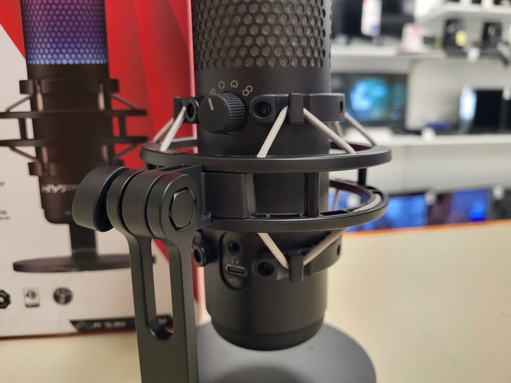 Микрофон Hyperx QuadCast S