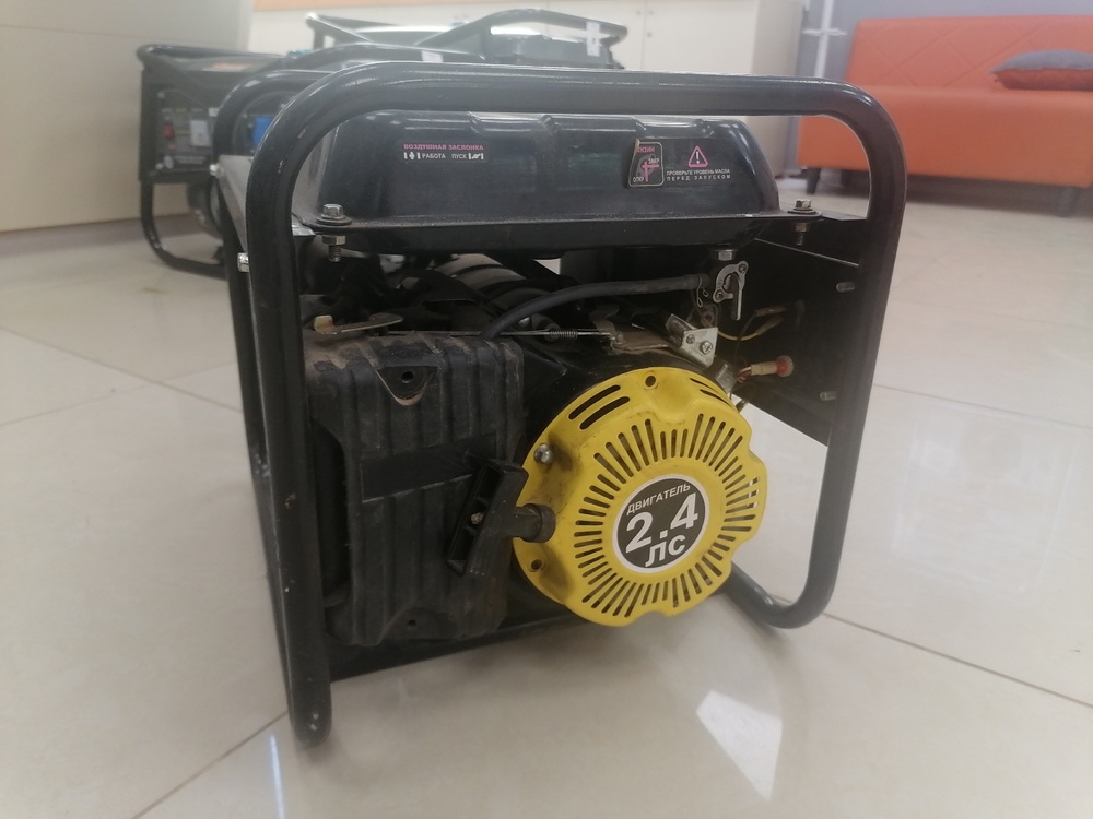 Бензогенератор Huter HT1000L