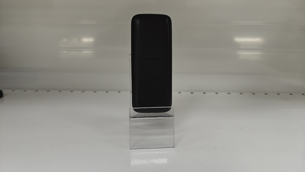 Смартфон Philips E117