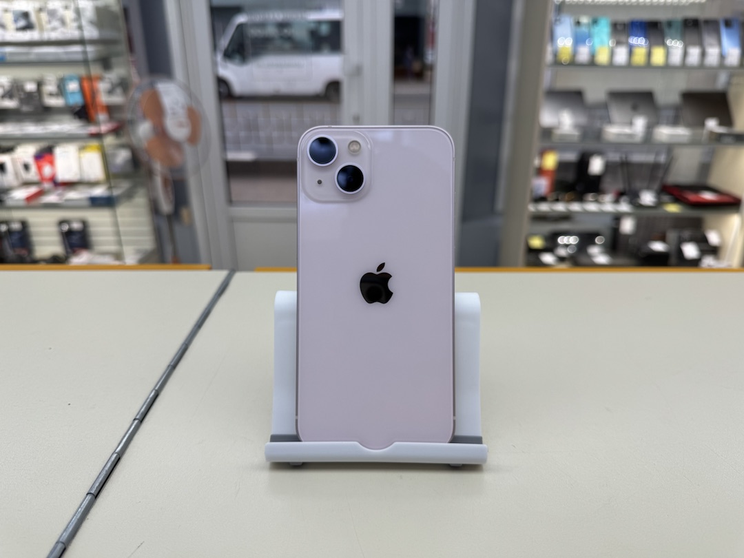 Смартфон Apple iPhone 13 256Gb