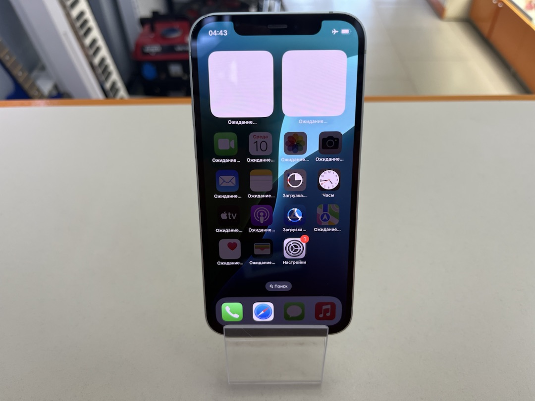 Смартфон Apple iPhone 12 64Gb