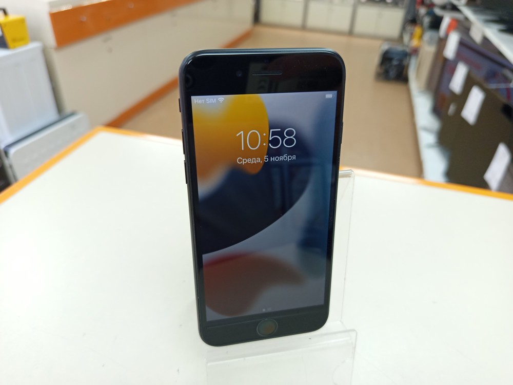 Смартфон Apple iPhone 7 128Gb