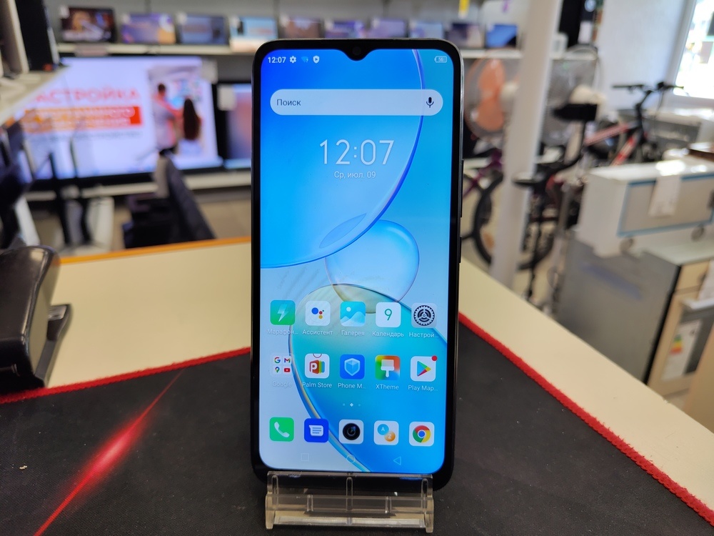 Смартфон Infinix HOT 12i 4/64