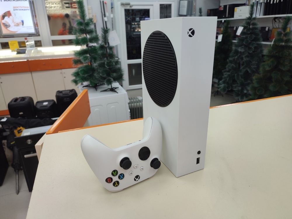Игровая приставка  Xbox One S Digital Edition 500 GB