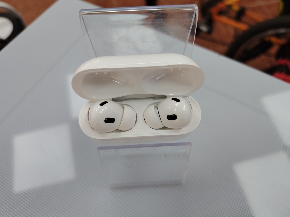 Наушники беспроводные Apple AirPods Pro 2 Gen