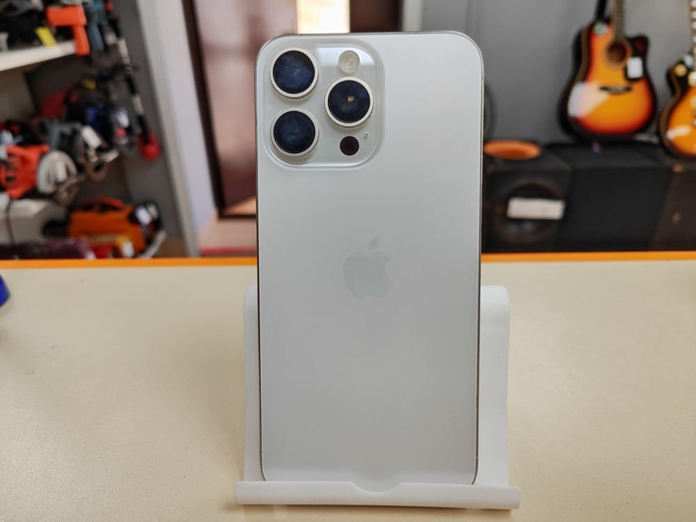 Смартфон Apple iPhone 15 Pro Max 512Gb