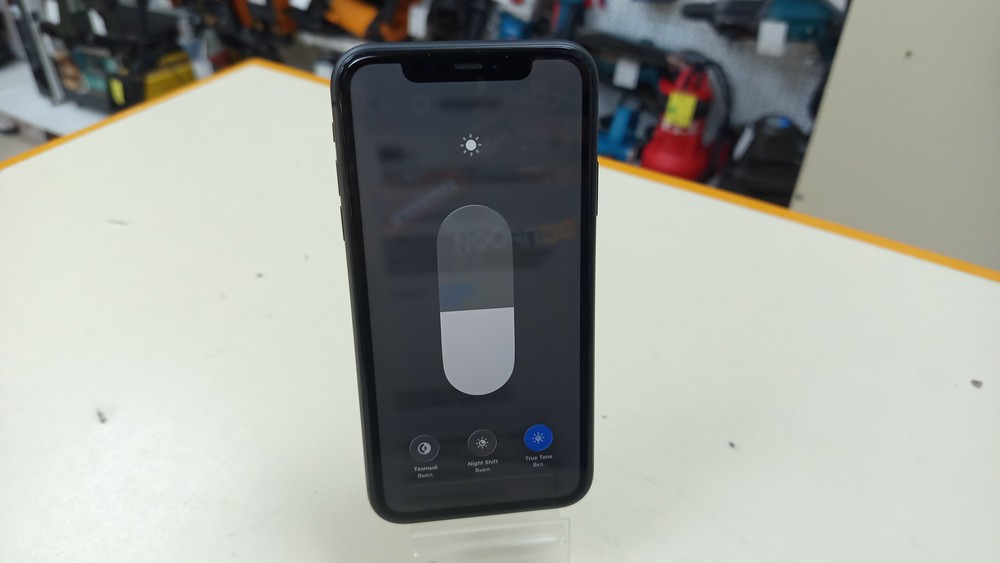 Смартфон Apple iPhone 11 128Gb