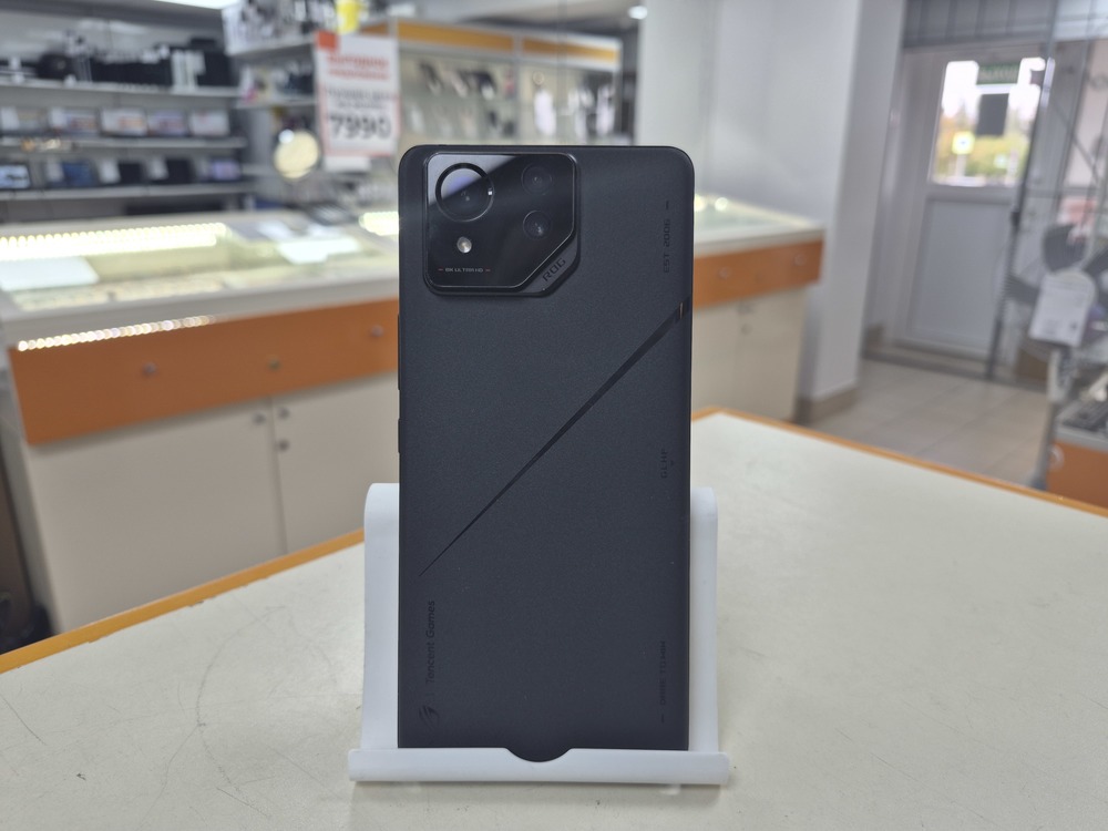 Смартфон Asus Rog Phone 8 Pro 16/512