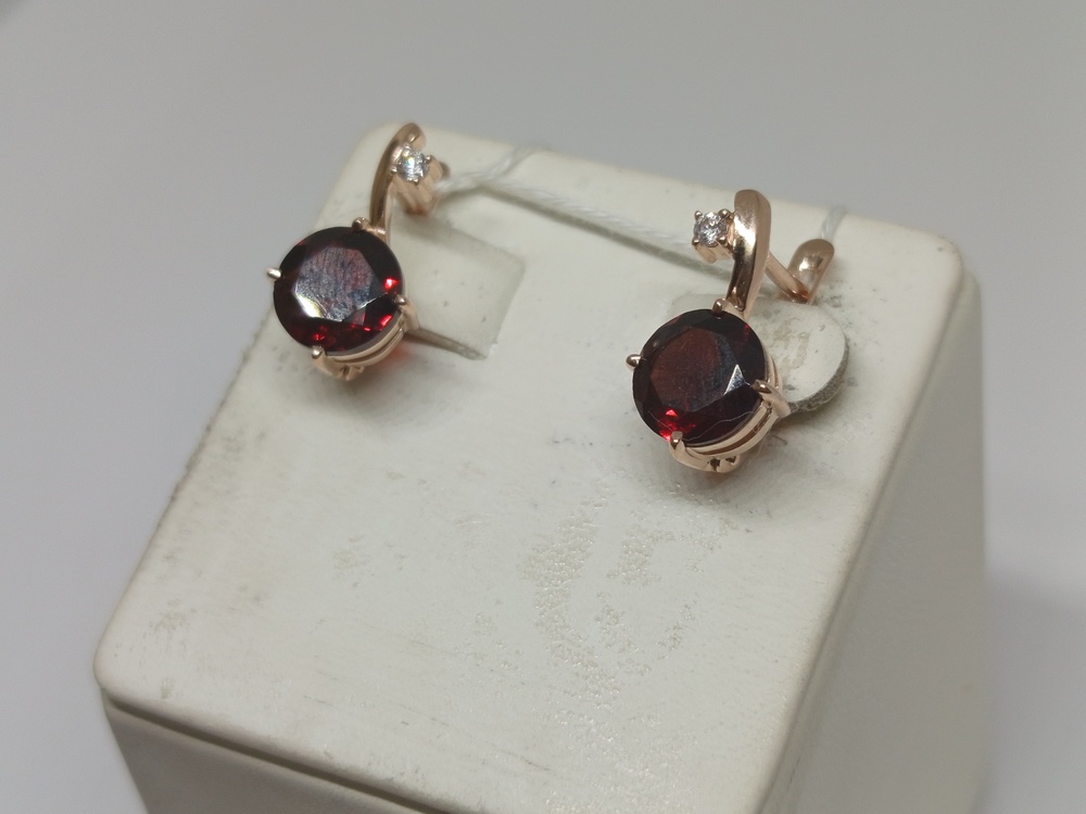 СКМИ585 СЕРЬГИ С КАМНЯМИ (Au 585)