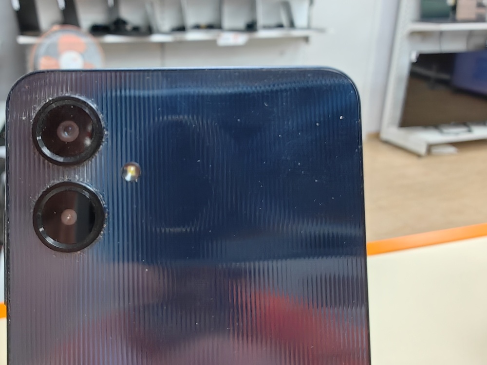 Смартфон Samsung Galaxy A06 4/64