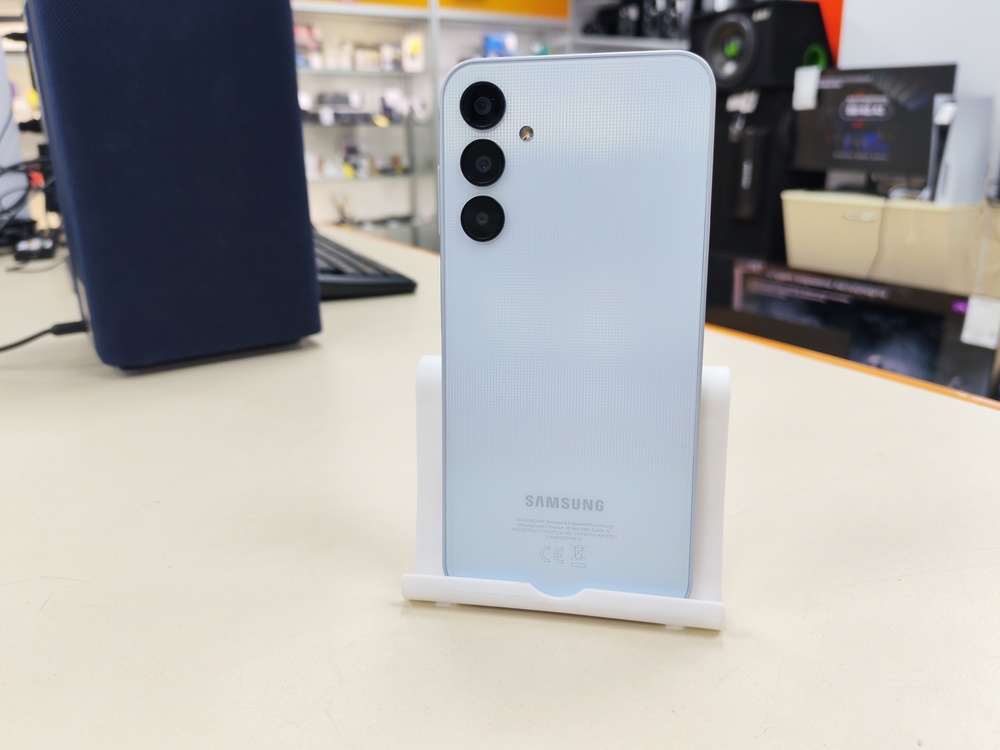 Смартфон Samsung Galaxy A25 6/128