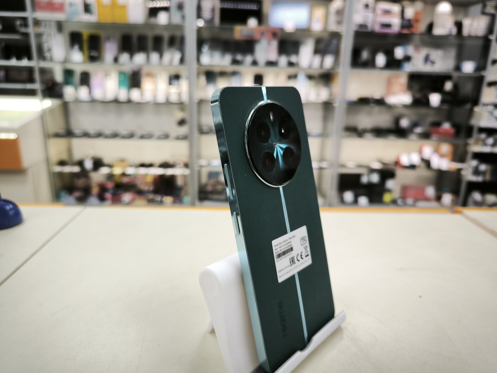 Смартфон Realme 12+ 12/512