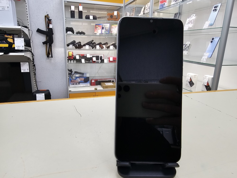 Смартфон Tecno Spark 8C 4/64