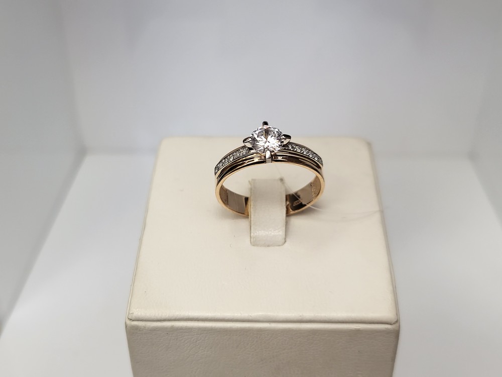 КОЛЬЦО С КАМНЯМИ (Au 585)