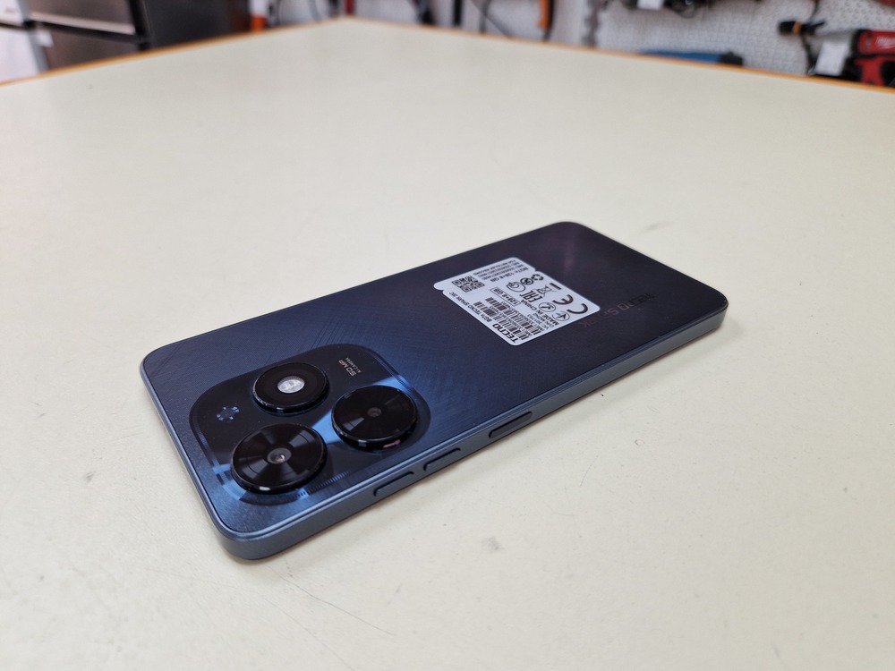 Смартфон Tecno Spark 20C 8/128