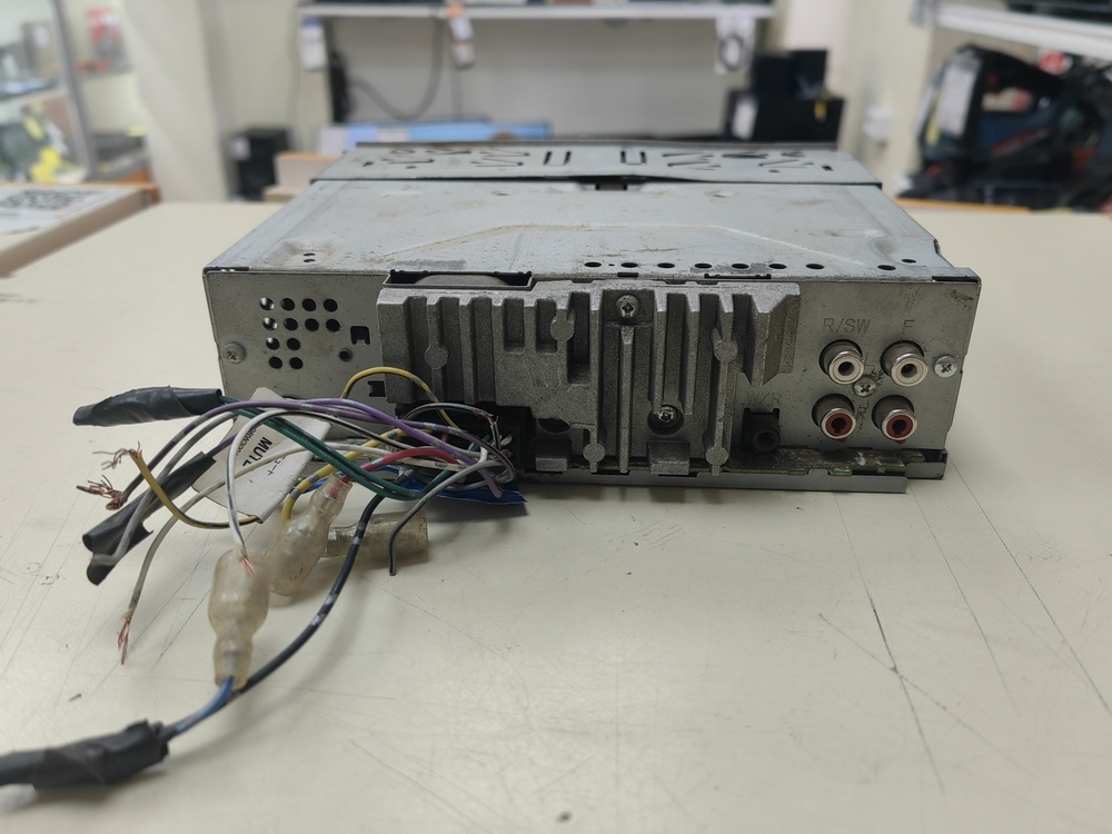 Автомагнитола Pioneer MVH-150UI