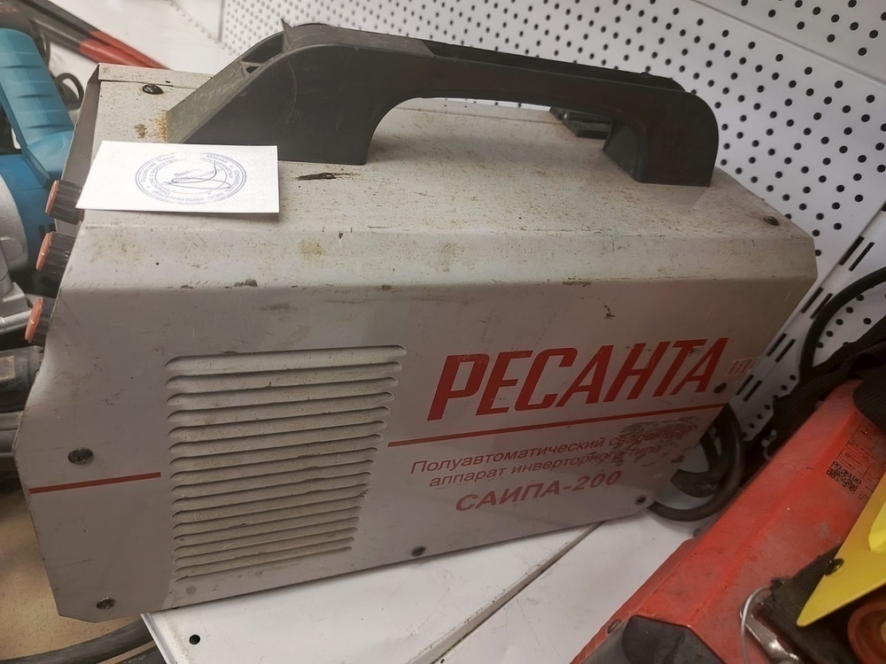 Сварочный аппарат Ресанта САИПА-200