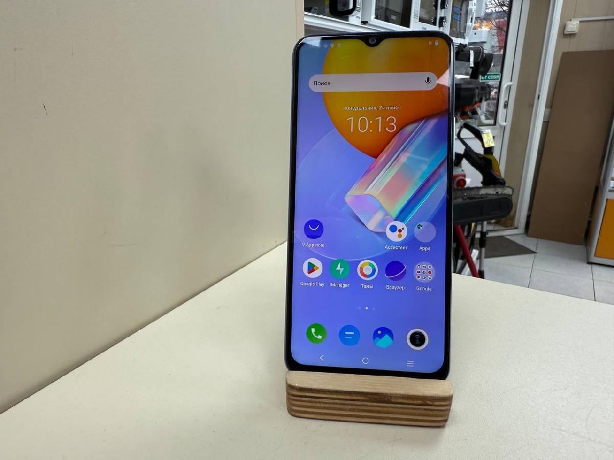Смартфон Vivo Y31 4/128