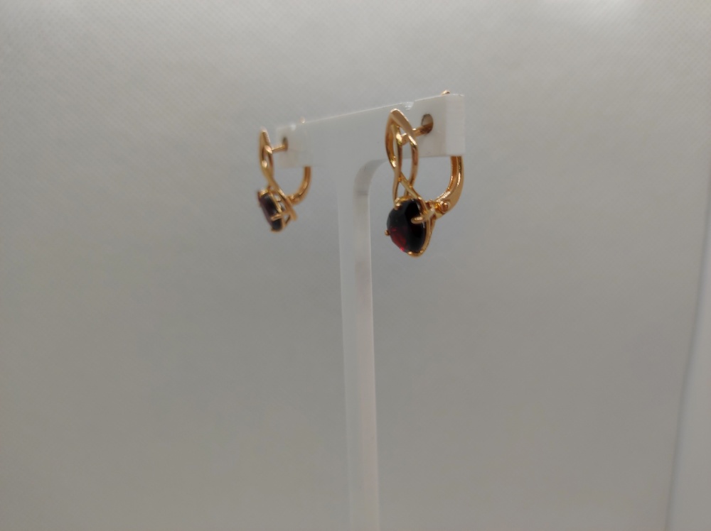 СКМ585 СЕРЬГИ С КАМНЕМ (Au 585)