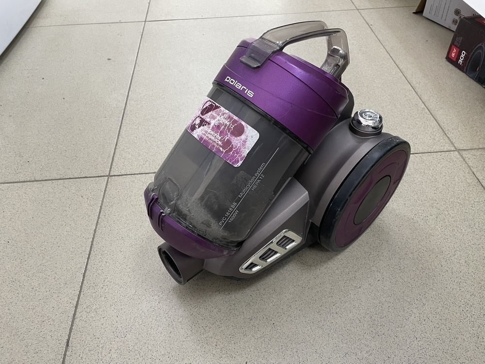 ПЫЛЕСОСЫ Polaris PVCR 0726W;