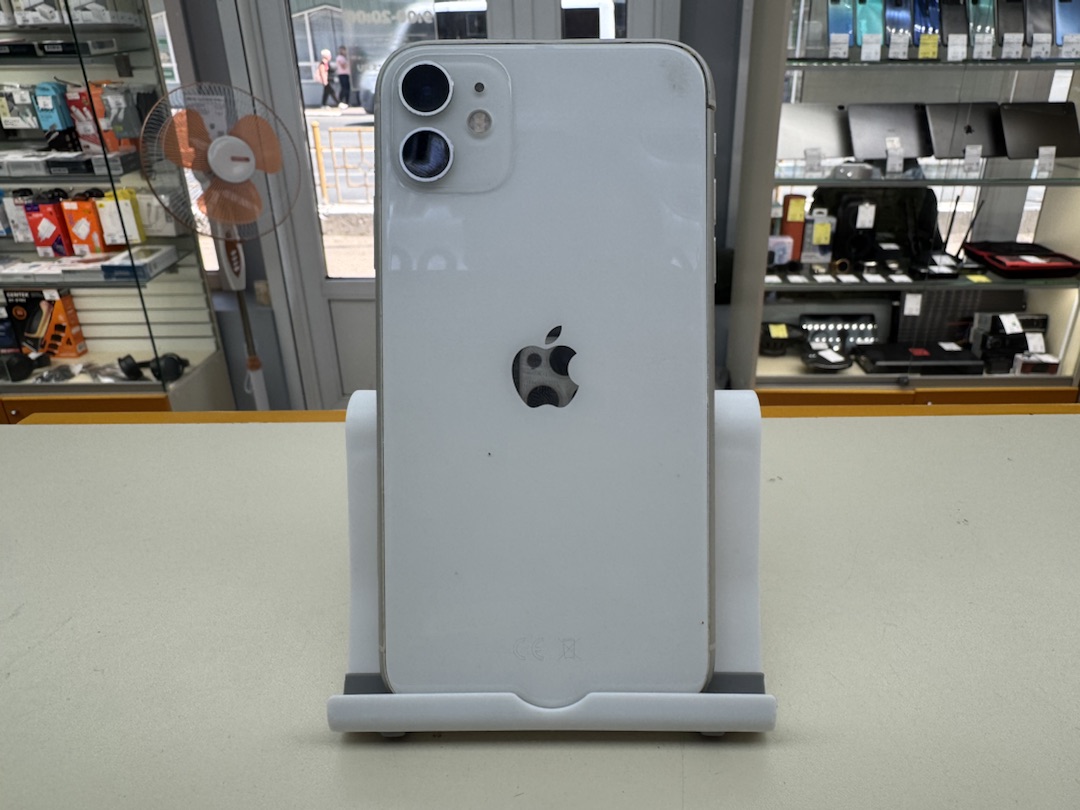 Смартфон Apple iPhone 11 128Gb