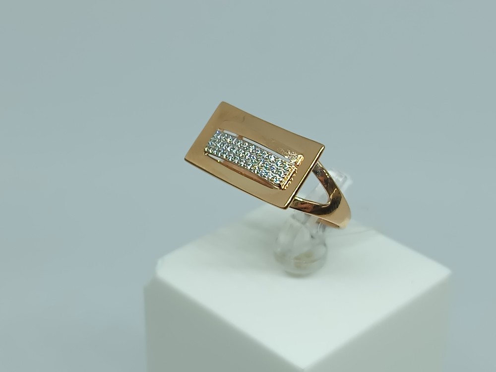 КОЛЬЦО С КАМНЯМИ (Au 585)