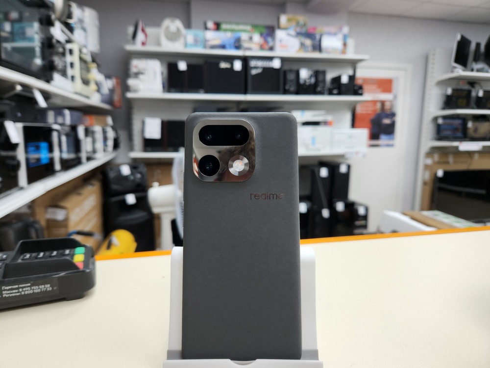 Смартфон Realme 16 Pro PLUS 12/512