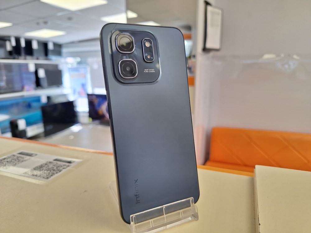 Смартфон Infinix HOT 50i 4/256