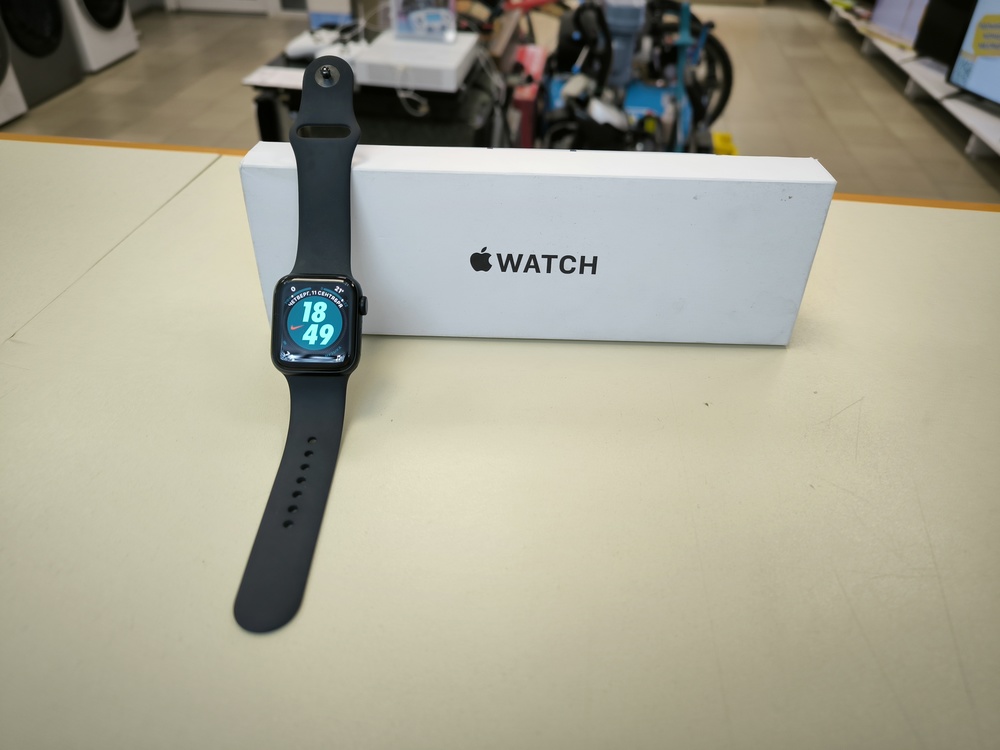 Смарт-часы Apple Watch SE 2022 40mm
