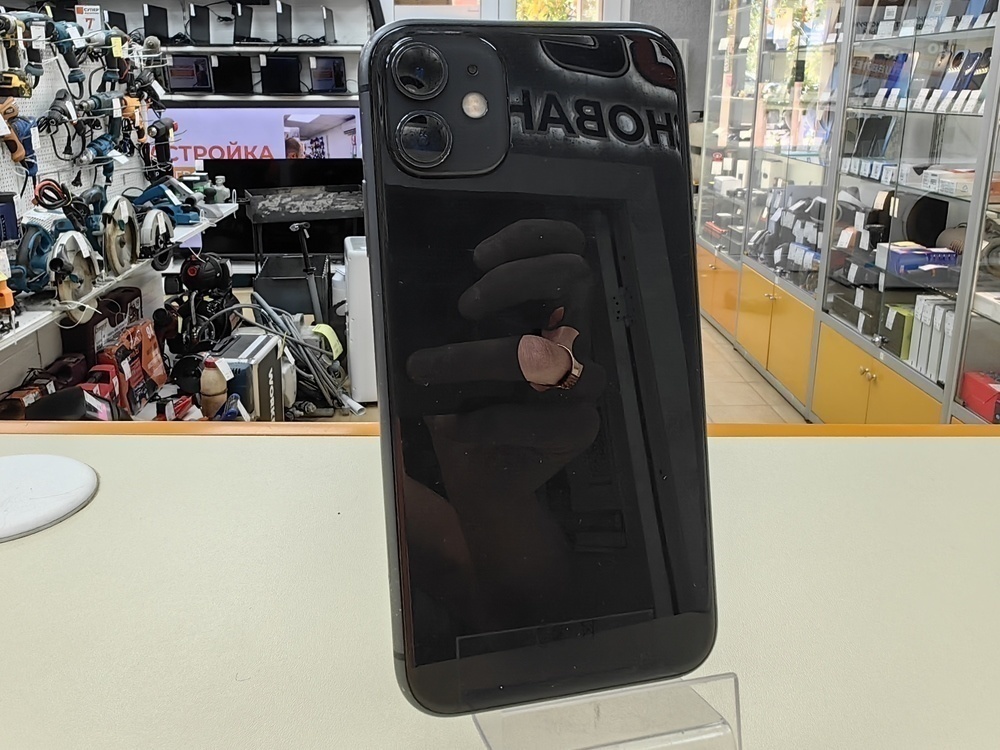 Смартфон Apple iPhone 11 64Gb