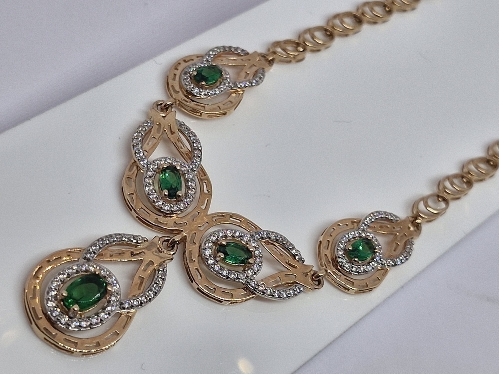 КОЛЬЕ С КАМНЯМИ (Au 585)