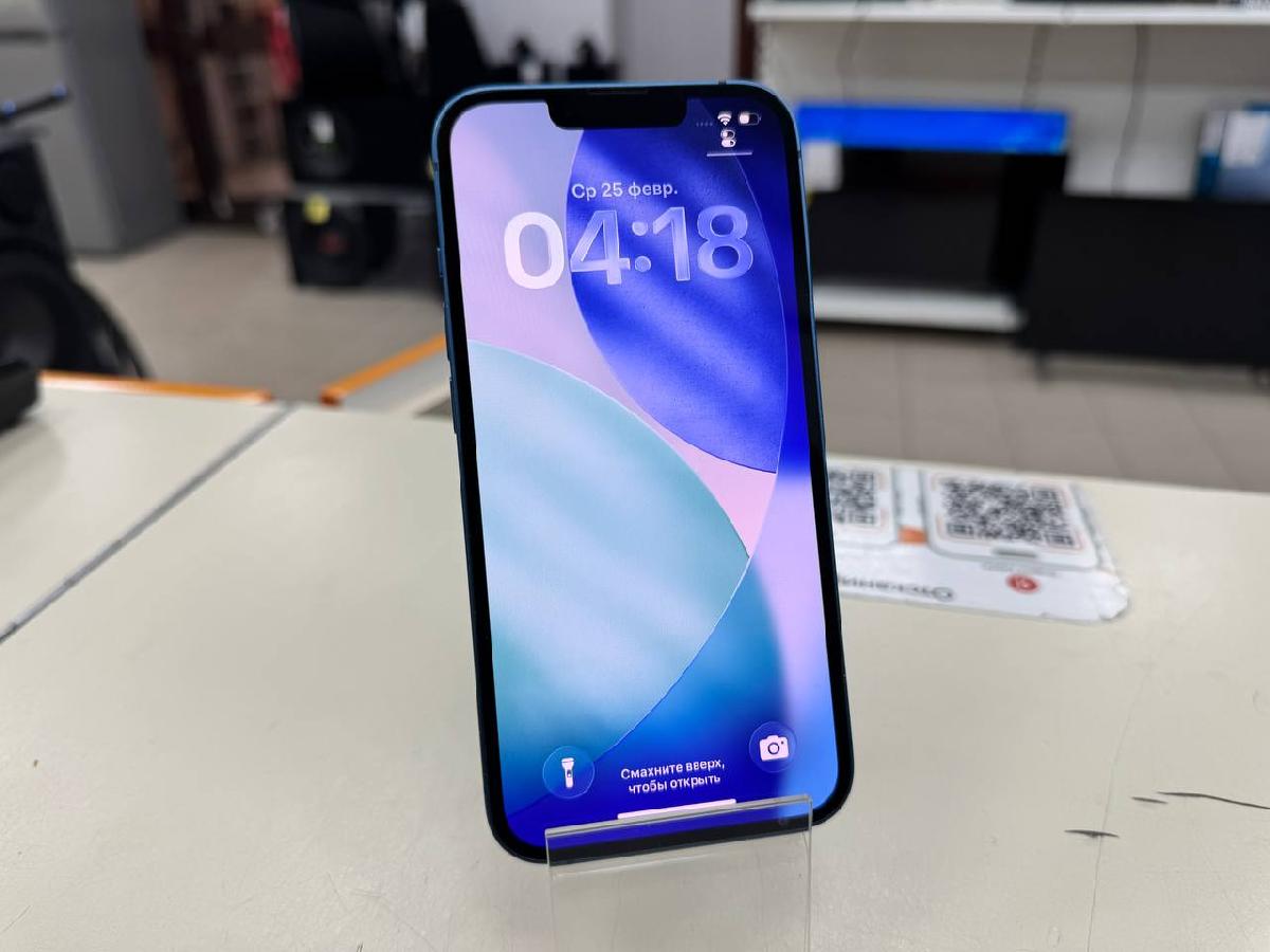 Смартфон Apple iPhone 13 128Gb