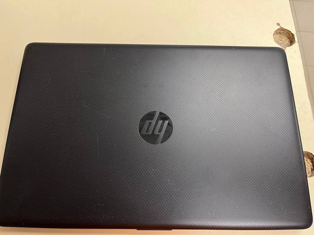 Ноутбук HP; A6-9225, Radeon R7 M440, 4 Гб, Нет, 500 Гб