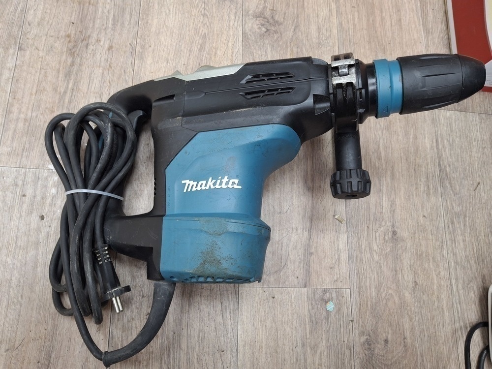 Перфораторы Makita HR4003c;