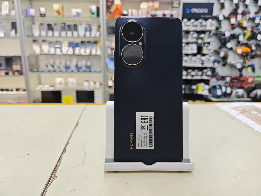 Смартфон Huawei Nova Y73 8/128