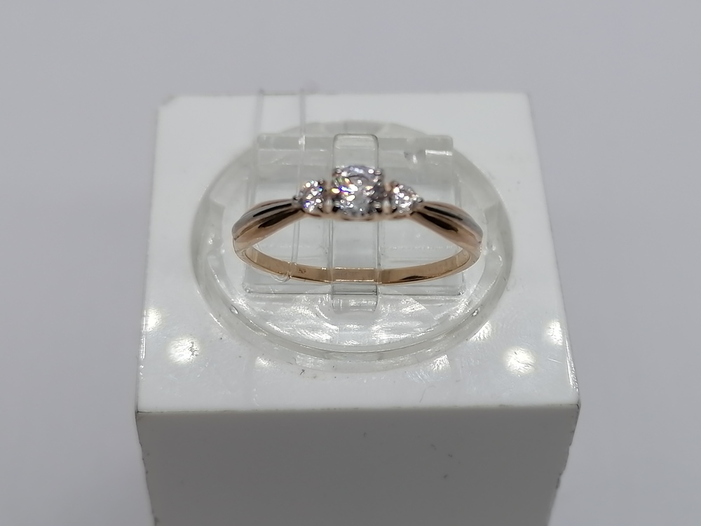 КОЛЬЦО С КАМНЯМИ (Au 585)