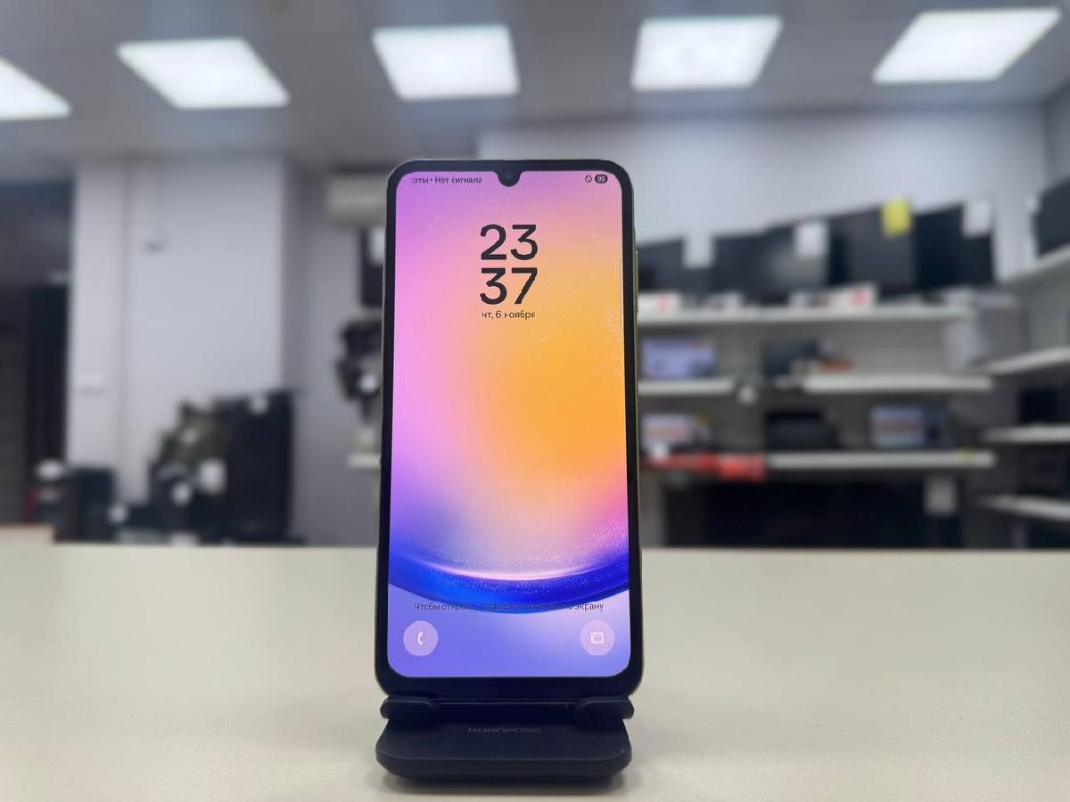 Смартфон Samsung Galaxy A25 8/256Gb