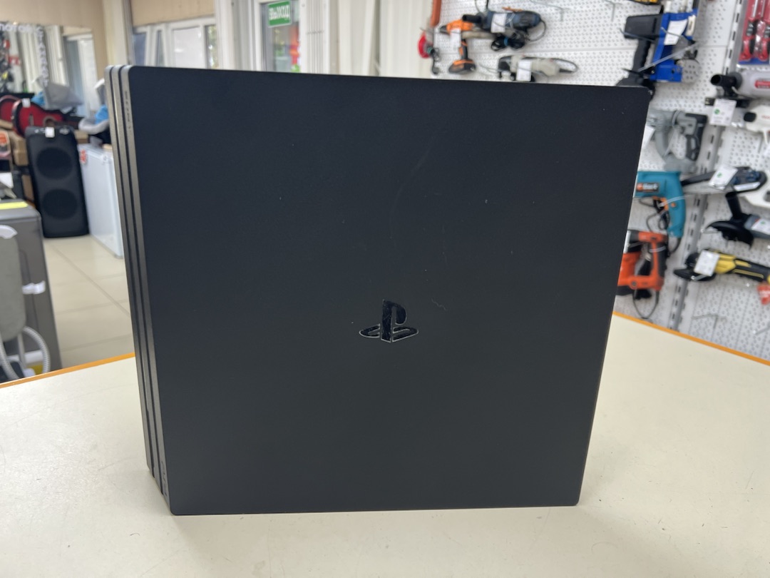 Игровая приставка PlayStation 4 Pro 256GB