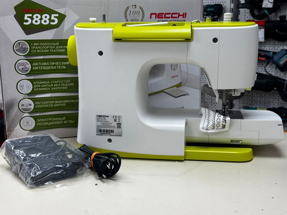 Швейная машина Necchi 5885
